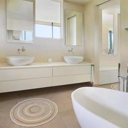 Eden Reserve 5*