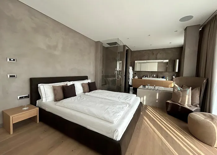 Eden Reserve 5*