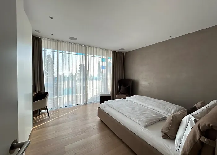 Eden Reserve Hotel